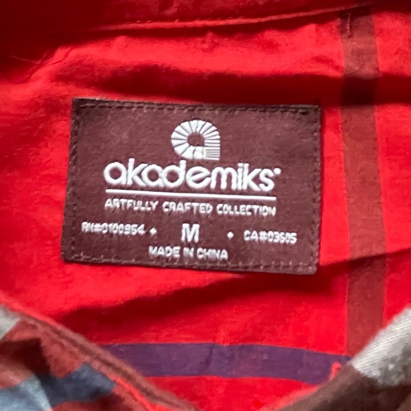 AKADEMIKS Mens Medium Shirt Red Blue Plaid Button Up Long Sleeves Relaxed Fit - Picture 4 of 8